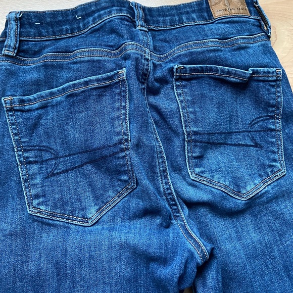 2 Pairs of American Eagle Jeans - Picture 6 of 16